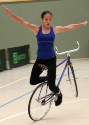 Leonie Kehrreitsitzsteiger